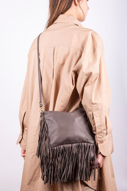 Sissy mousse grigio - pochette a tracolla in pelle grigia - Marta Ray