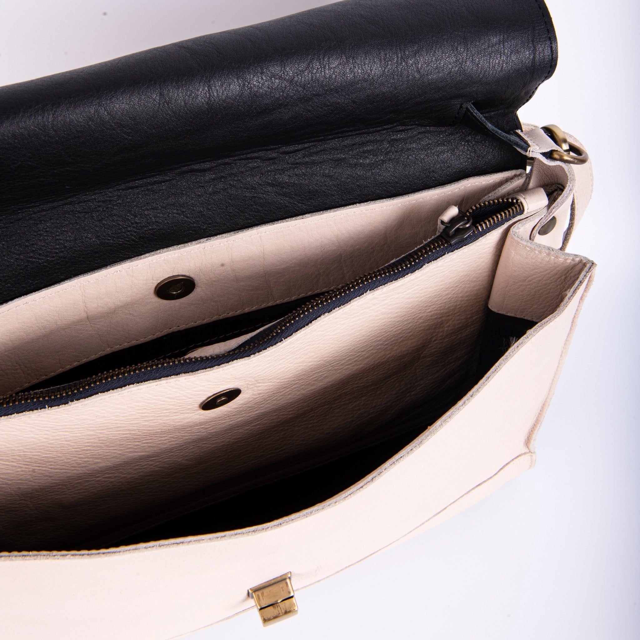 Stacy multicolor mousse nero + latte macchiato - borsa cartella grande a tracolla nera e bianca - Marta Ray