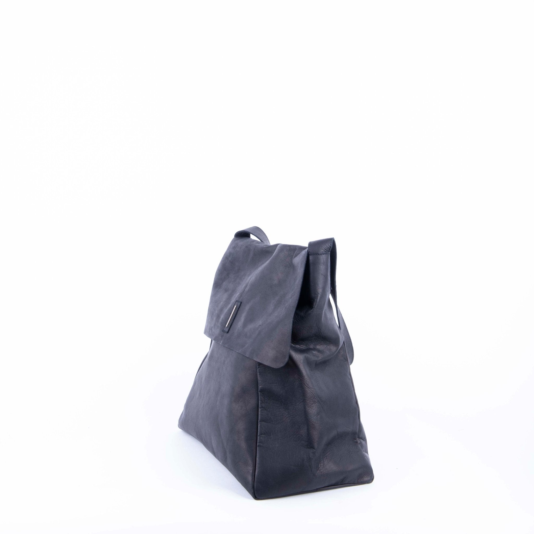 Stella cerato nero - borsa shopping in pelle nera - Marta Ray