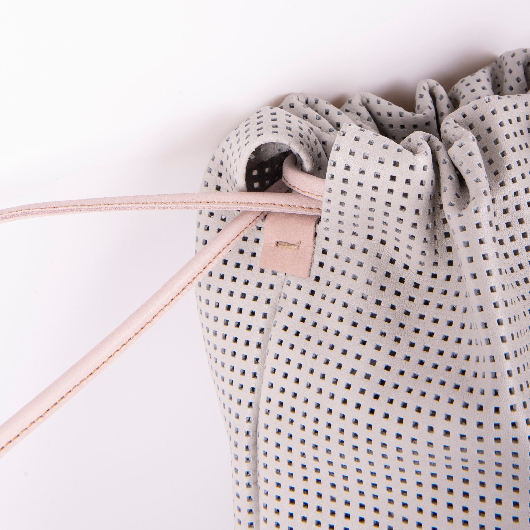 Tiago ovale bianco + cuoio nude - Marta Ray