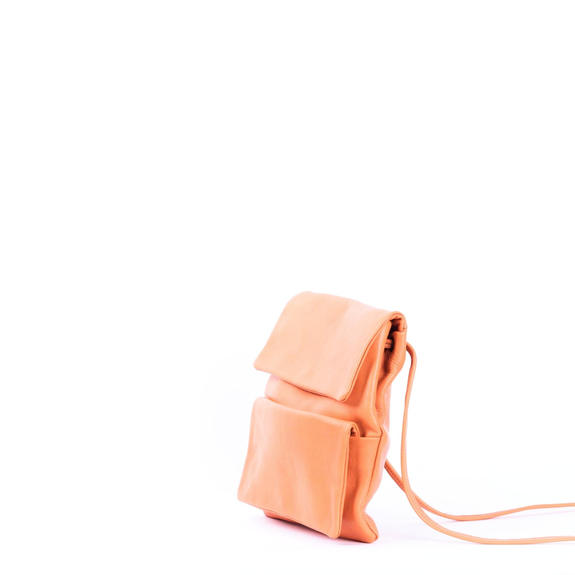 Tina mousse arancio - borsa a tracolla in pelle con tasca arancione - Marta Ray