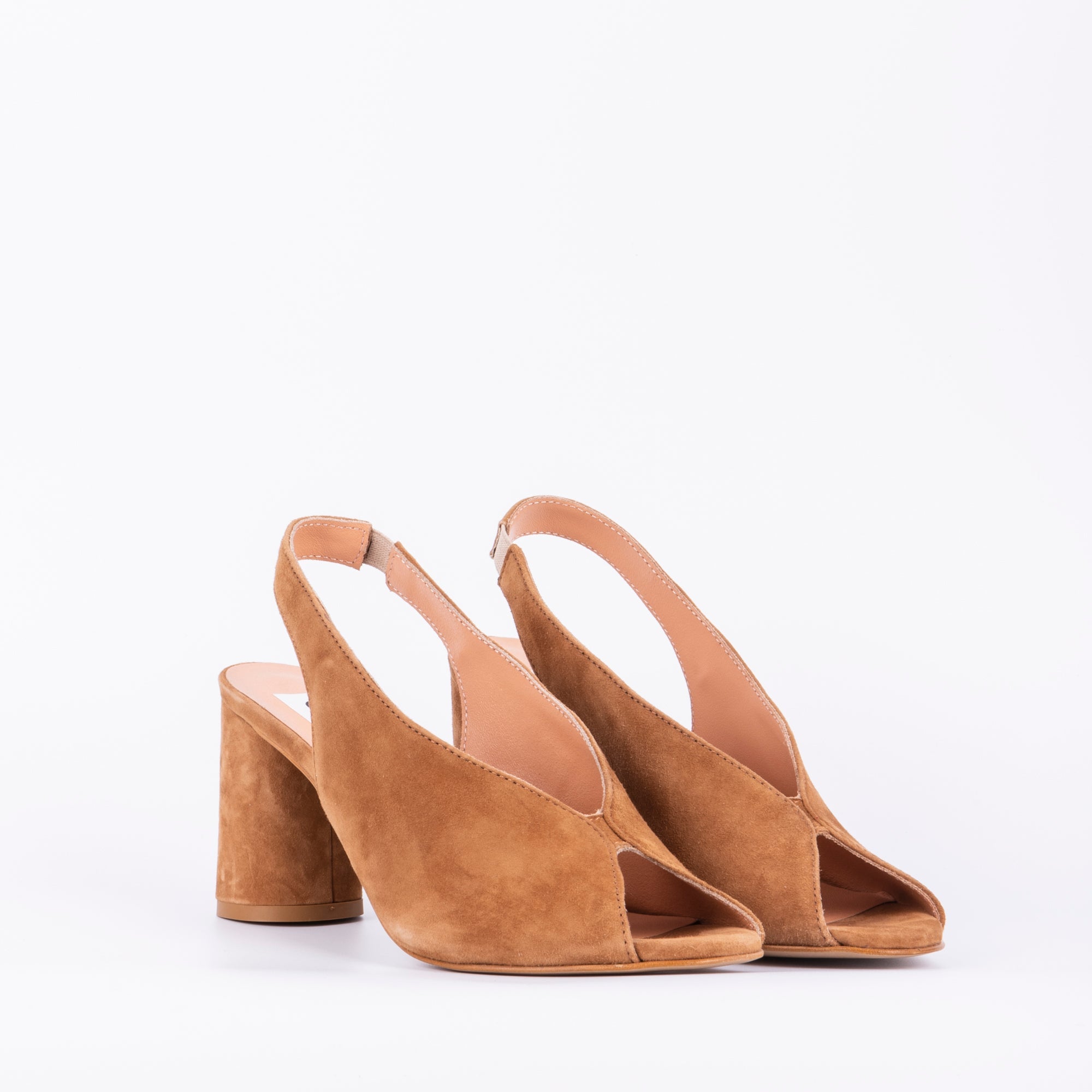 Valeria camoscio cuoio - sandalo spuntato in pelle beige - Marta Ray