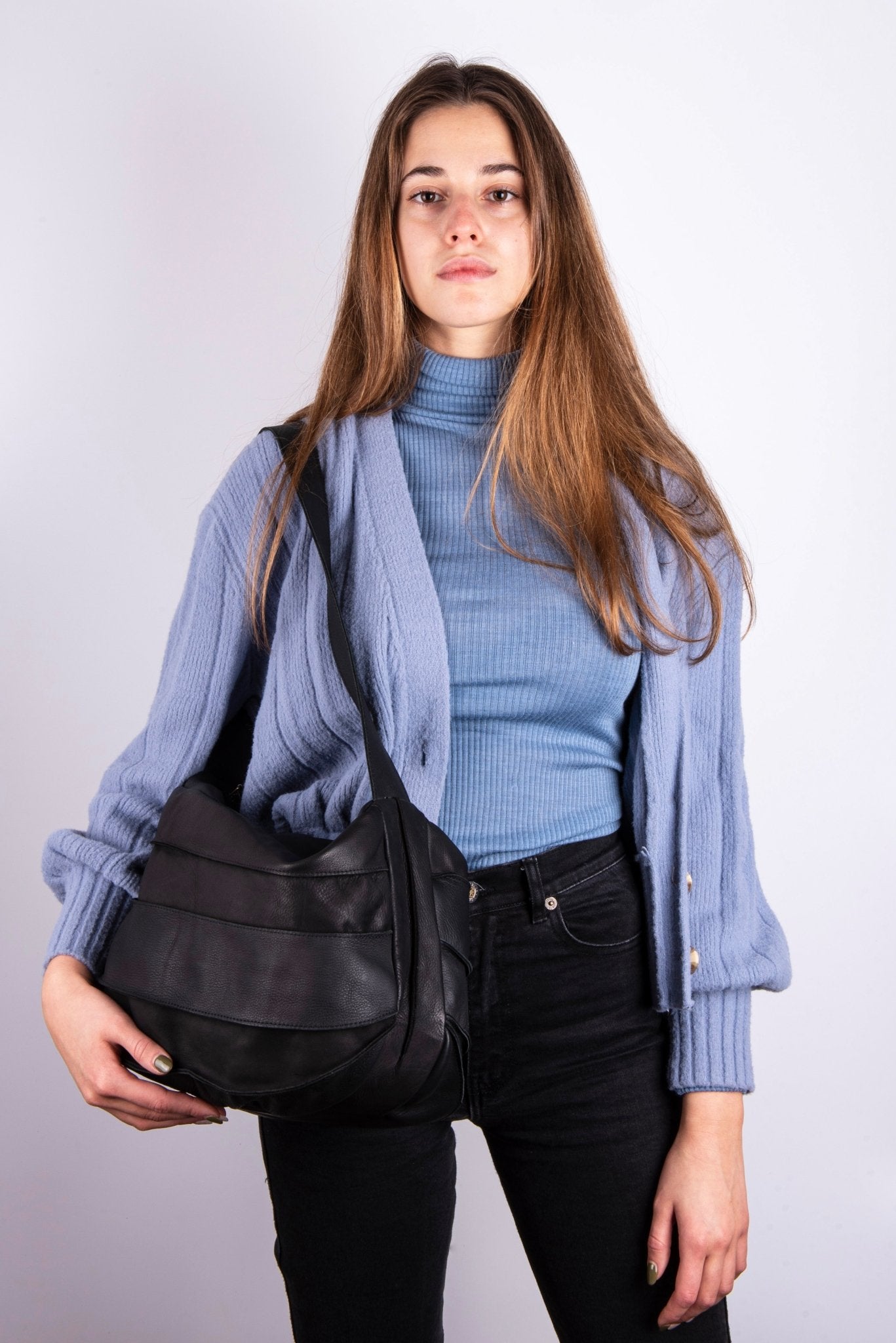 Virna denver nero - borsa a spalla in pelle martellata nera - Marta Ray