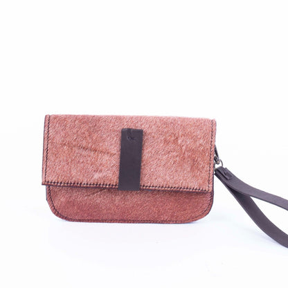 Wilma cavallino coffee - pochette in pelle beige - Marta Ray