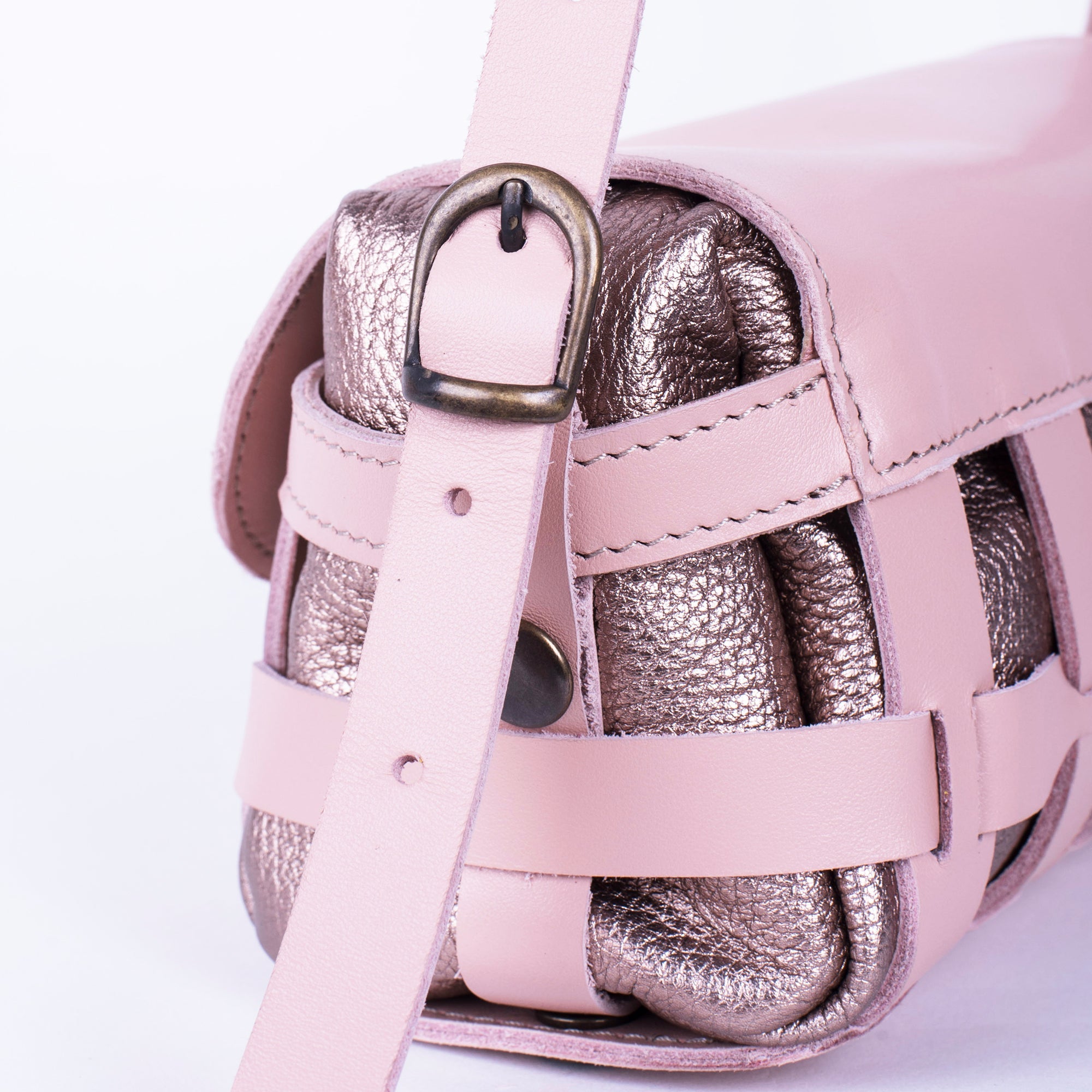 Yuma trill nude+ laminato cannella - borsa a tracolla in pelle rosa e oro rosa intercambiabile - Marta Ray