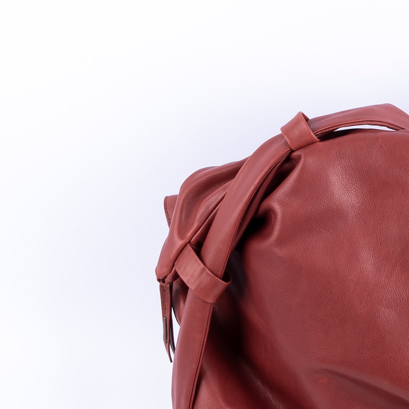 Zosia mousse cuoio inglese - zaino in pelle marrone trasformabile in borsa a spalla o a tracolla - Marta Ray